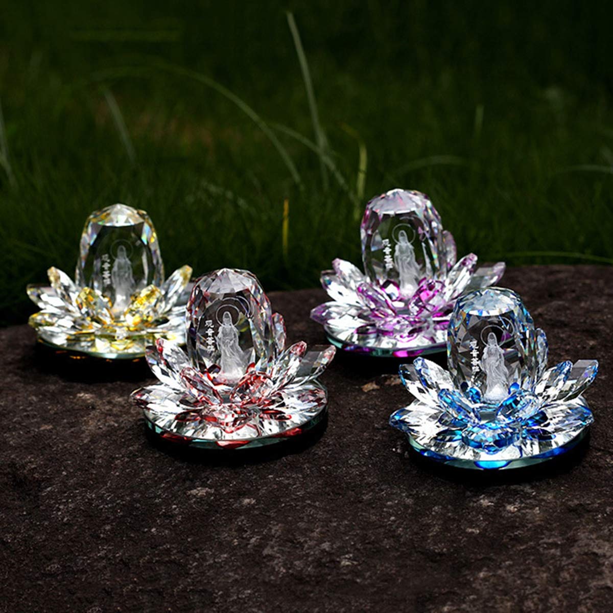 Amazon.co.jp: クリスタルガラス 置物 8.5×6.8cm 紫色 観音菩薩像 台座
